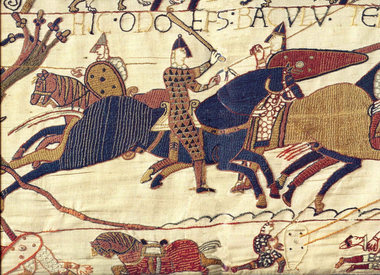 Around the Web: Of Tapestries and T. Rexes