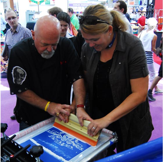 Charlie Taublieb of Taublieb Consulting gives a screen printing workshop